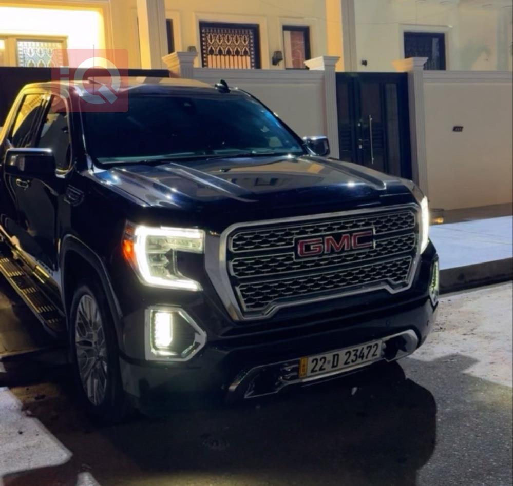 GMC Sierra
